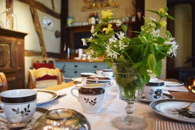 Kaffeetafel Frühlingsblumen auf Kaffeetafel